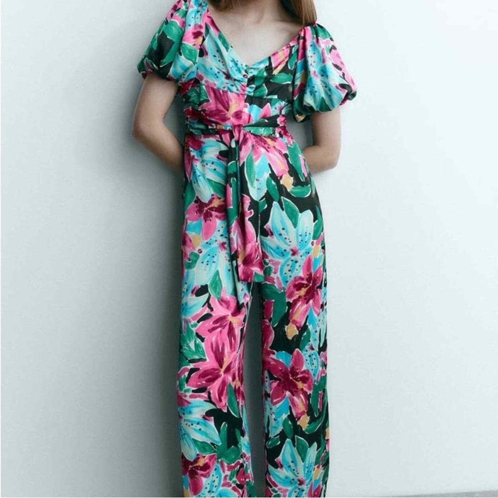 Zara | Colouful Floral Print Jumpsuit Bloggers Favourite - Picture 6 of 9